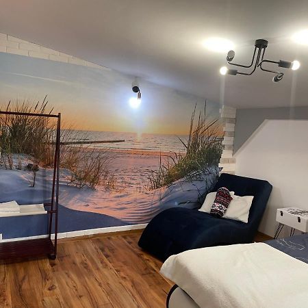 Apartament Przy Ulicy Zaruskiego Blisko Plazy อุสตกา ภายนอก รูปภาพ